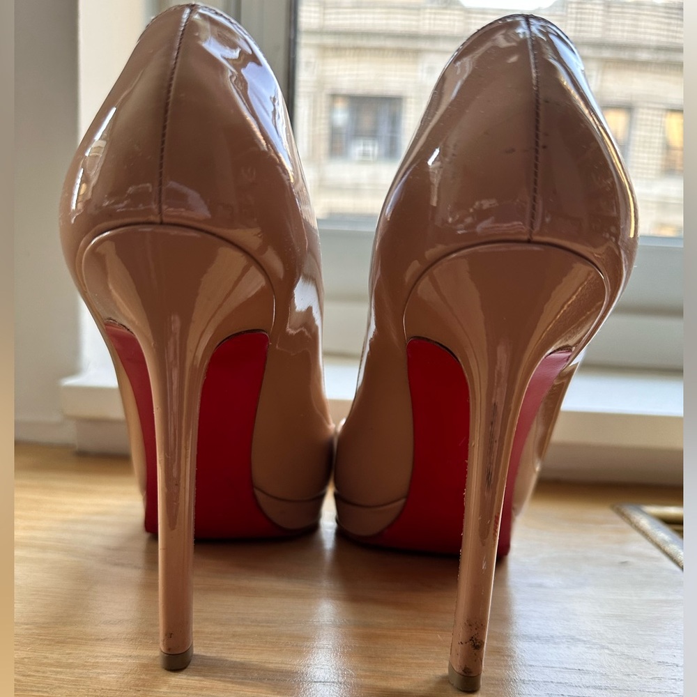 Christian Louboutin Pumps